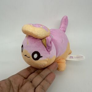 Aphmau  Aphmau Meemeows Donut Cat Litter 1 Mystery Plush 6" Stuffed Animal